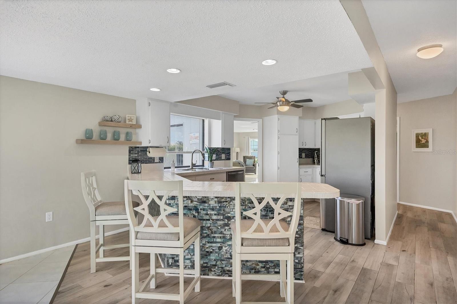 88 OAKLAND HILLS PL, ROTONDA WEST, FL, 33947