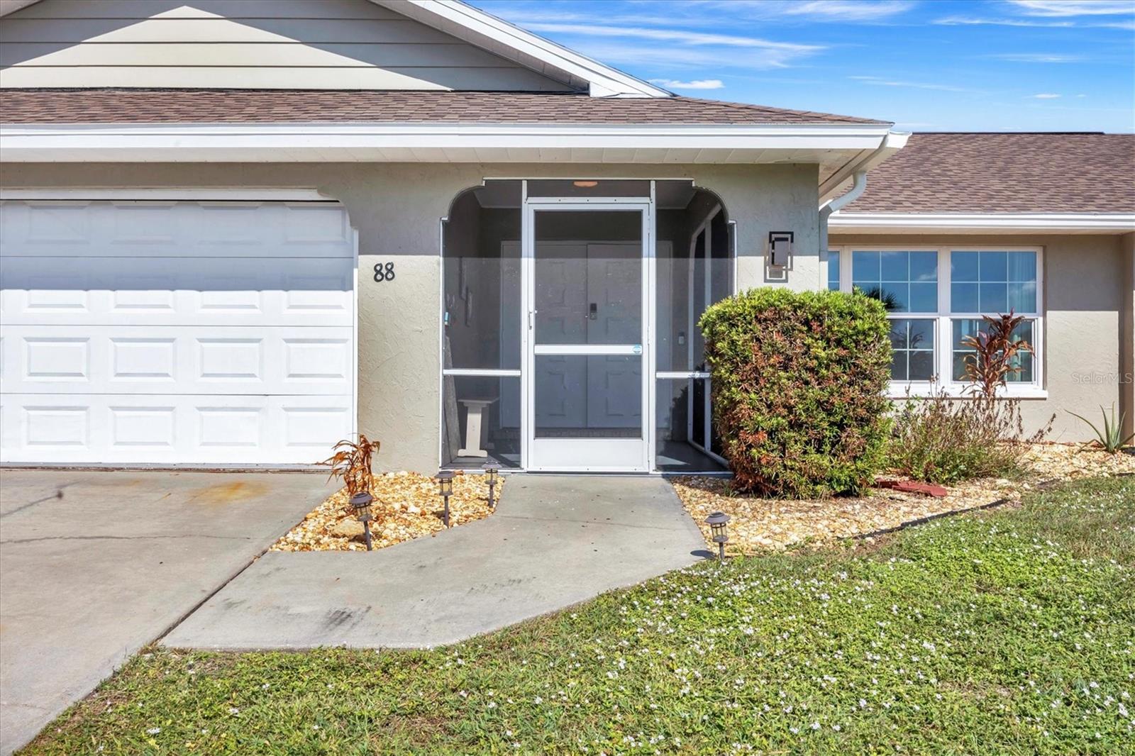 88 OAKLAND HILLS PL, ROTONDA WEST, FL, 33947