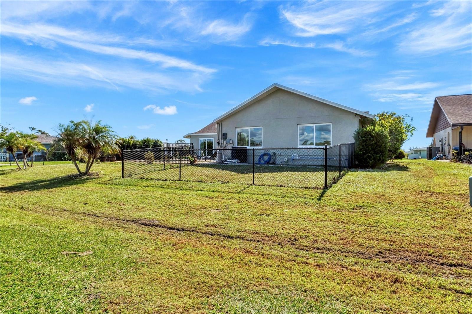 88 OAKLAND HILLS PL, ROTONDA WEST, FL, 33947