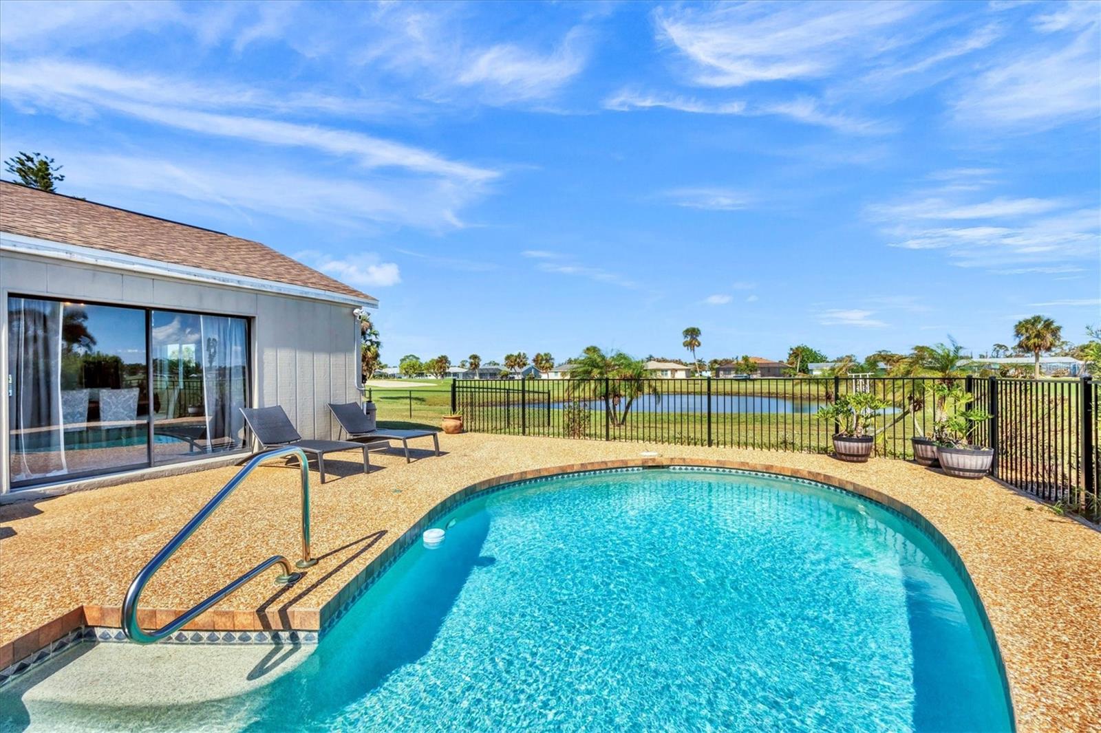 88 OAKLAND HILLS PL, ROTONDA WEST, FL, 33947