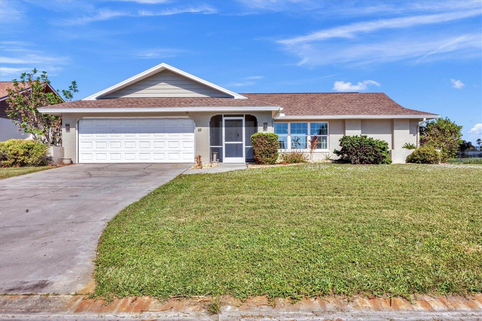 88 OAKLAND HILLS PL, ROTONDA WEST, FL, 33947