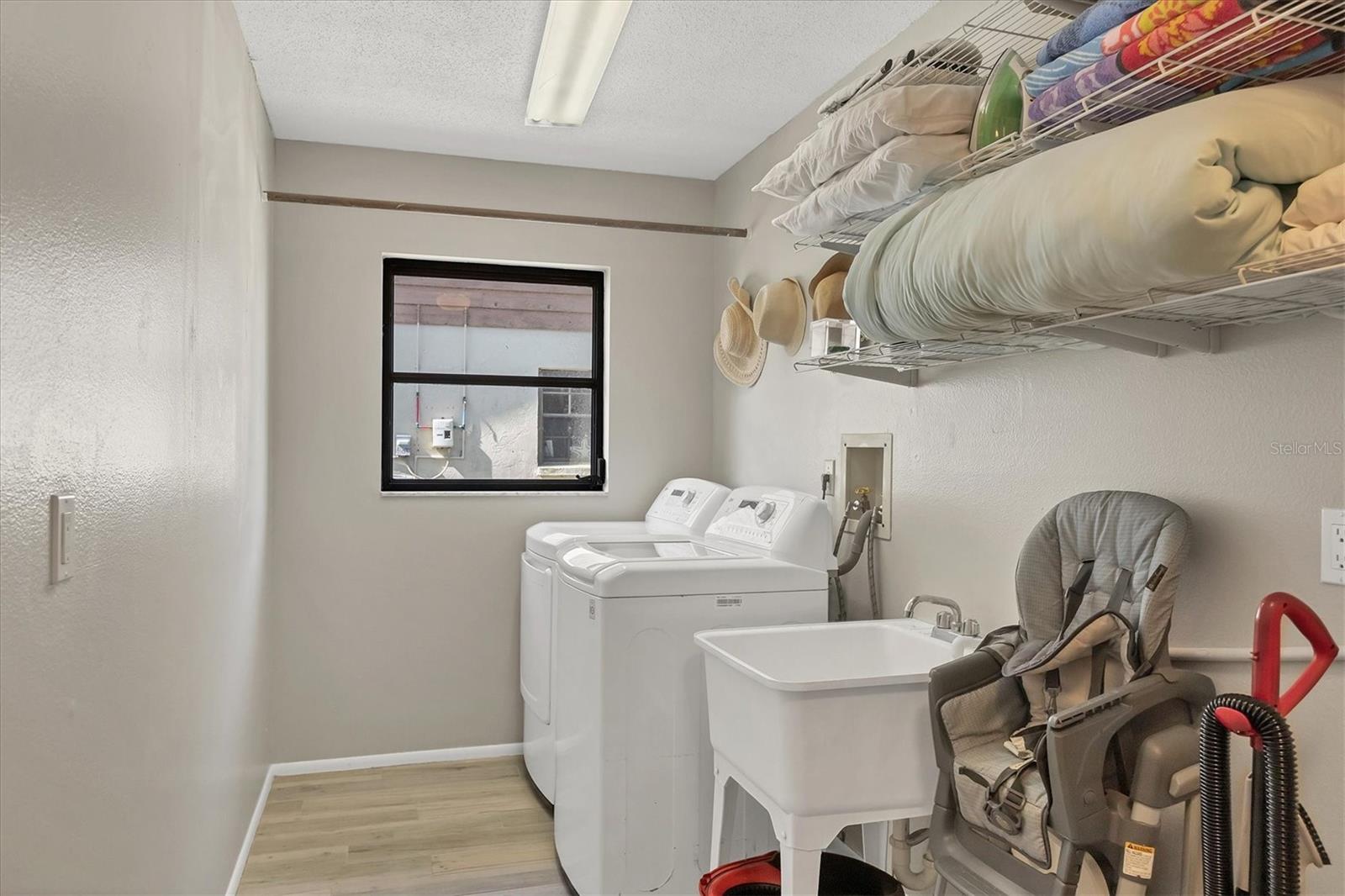 88 OAKLAND HILLS PL, ROTONDA WEST, FL, 33947