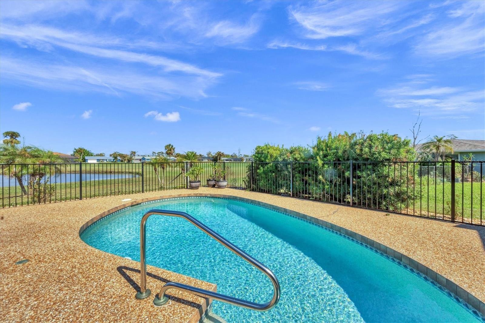 88 OAKLAND HILLS PL, ROTONDA WEST, FL, 33947