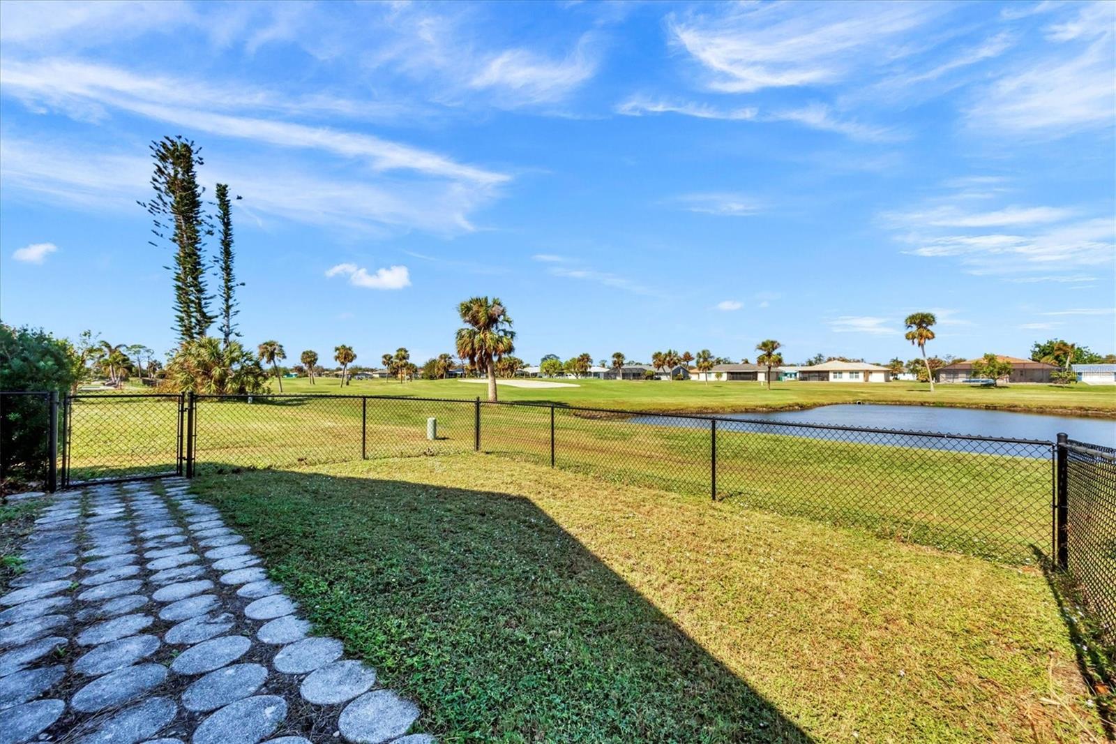 88 OAKLAND HILLS PL, ROTONDA WEST, FL, 33947