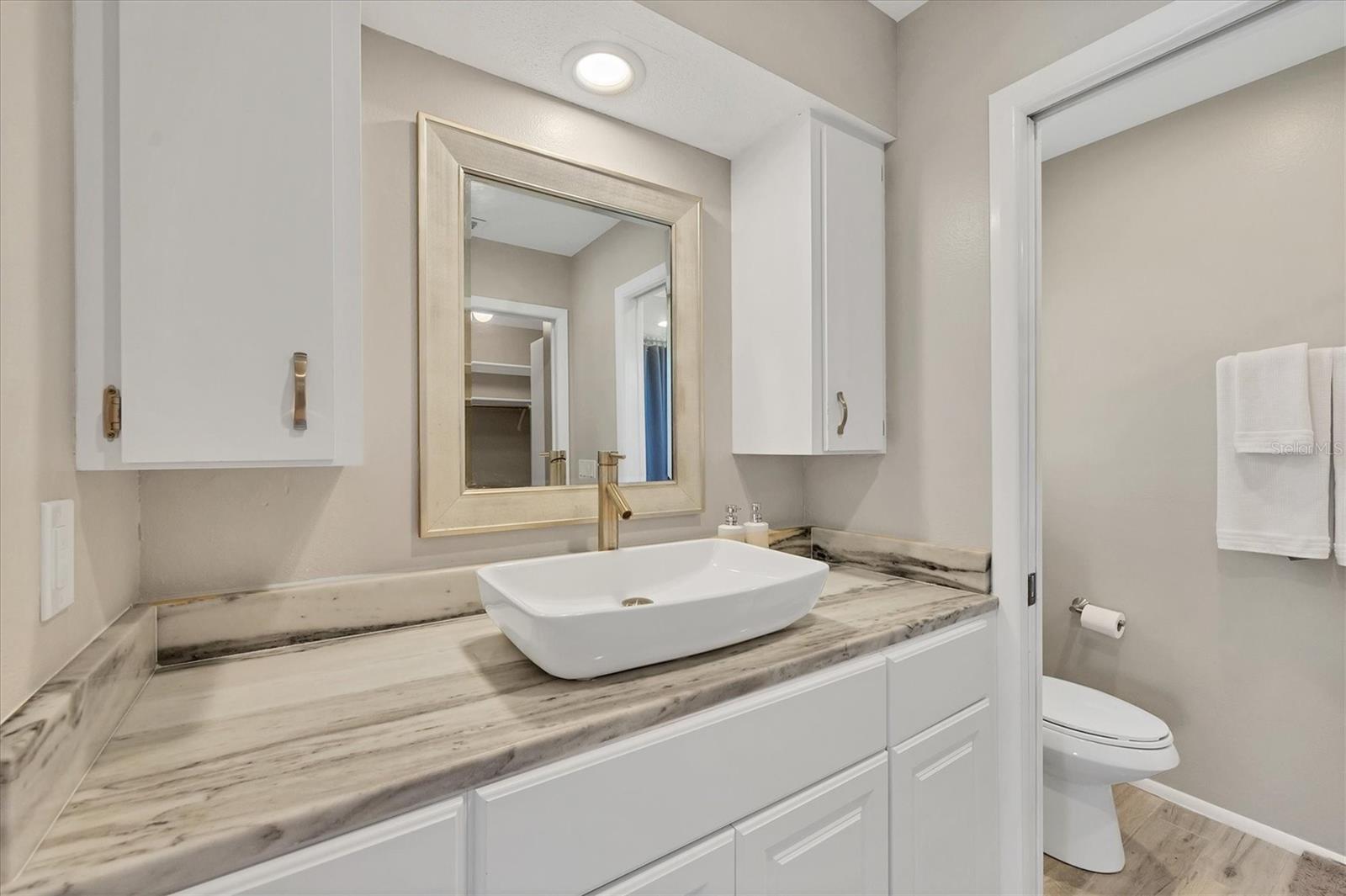 88 OAKLAND HILLS PL, ROTONDA WEST, FL, 33947