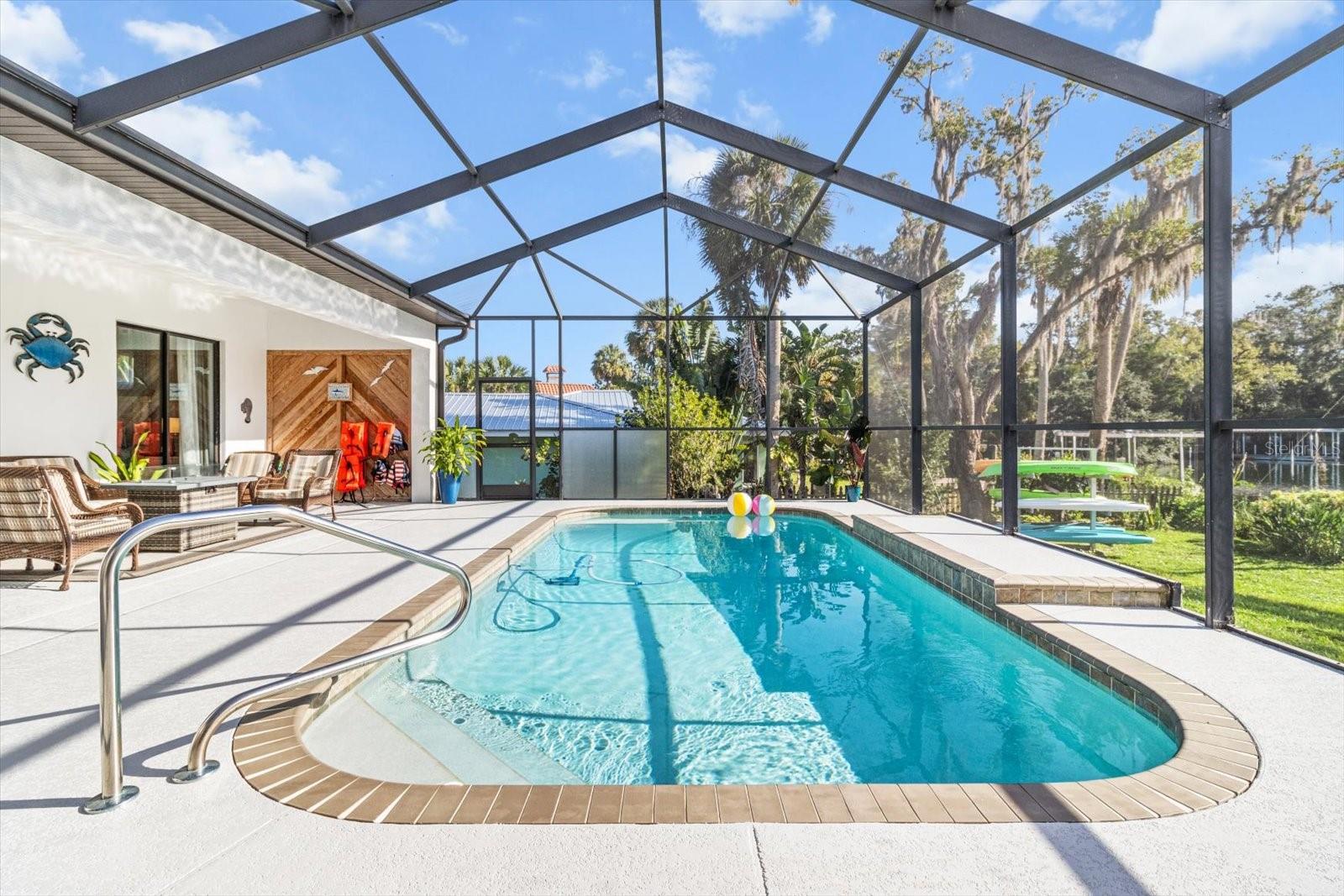 1055 N CRESCENT DR, CRYSTAL RIVER, FL, 34429