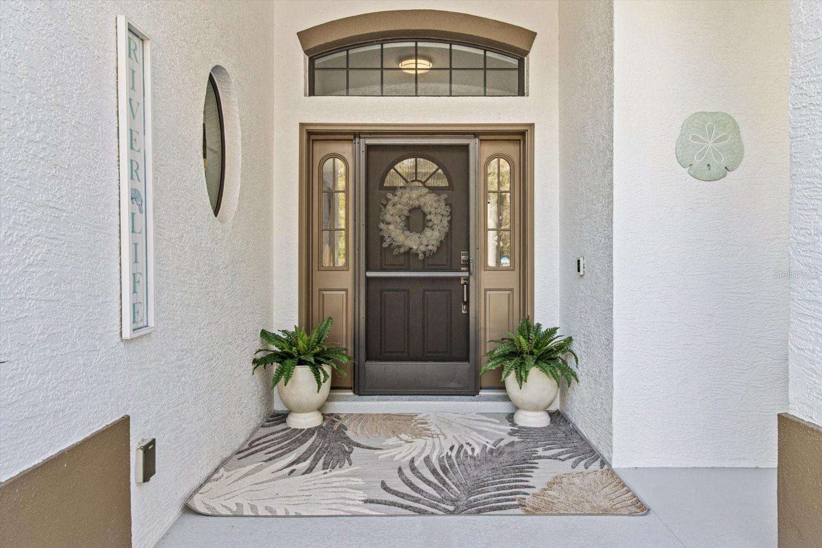 1055 N CRESCENT DR, CRYSTAL RIVER, FL, 34429
