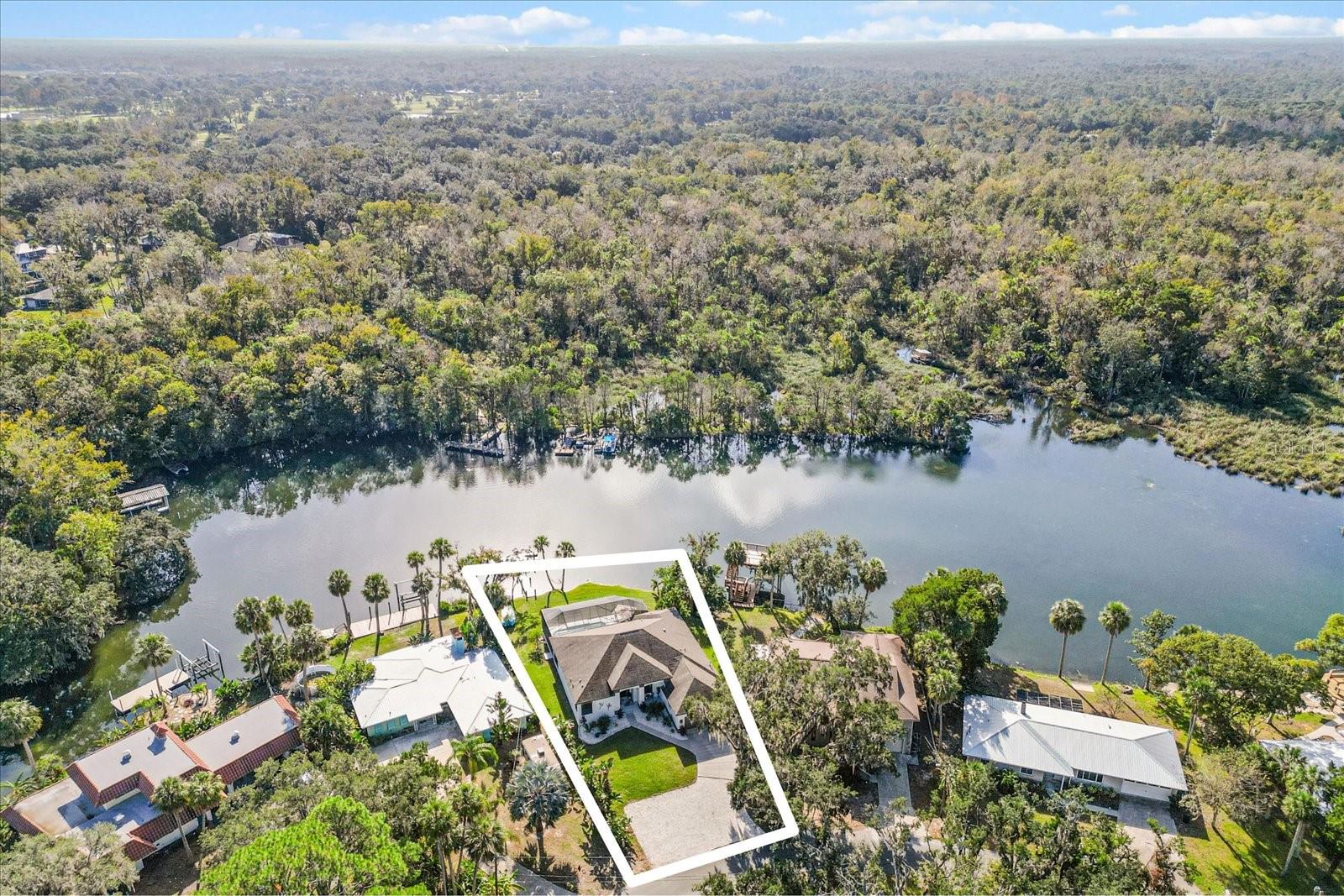 1055 N CRESCENT DR, CRYSTAL RIVER, FL, 34429
