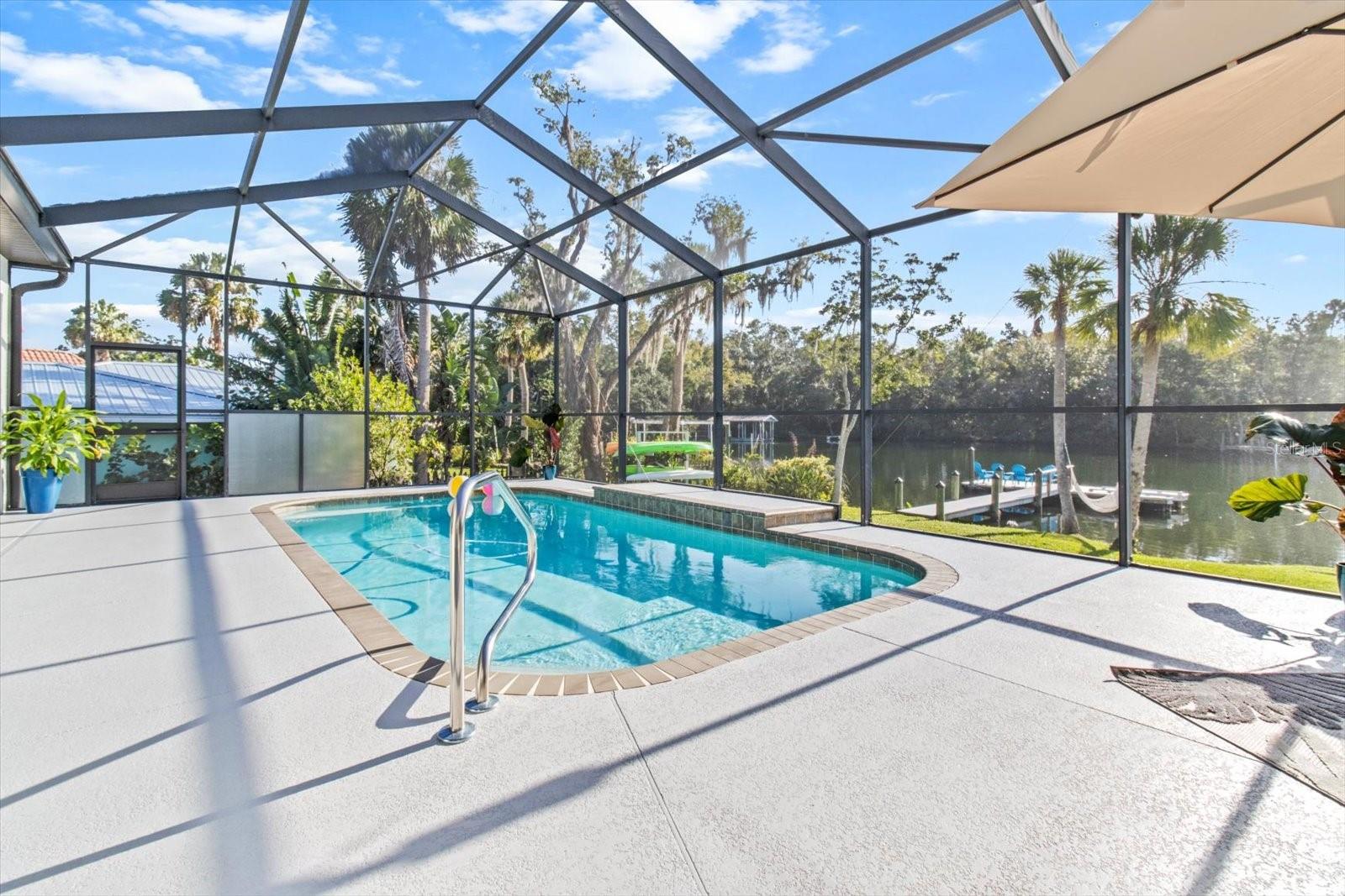 1055 N CRESCENT DR, CRYSTAL RIVER, FL, 34429