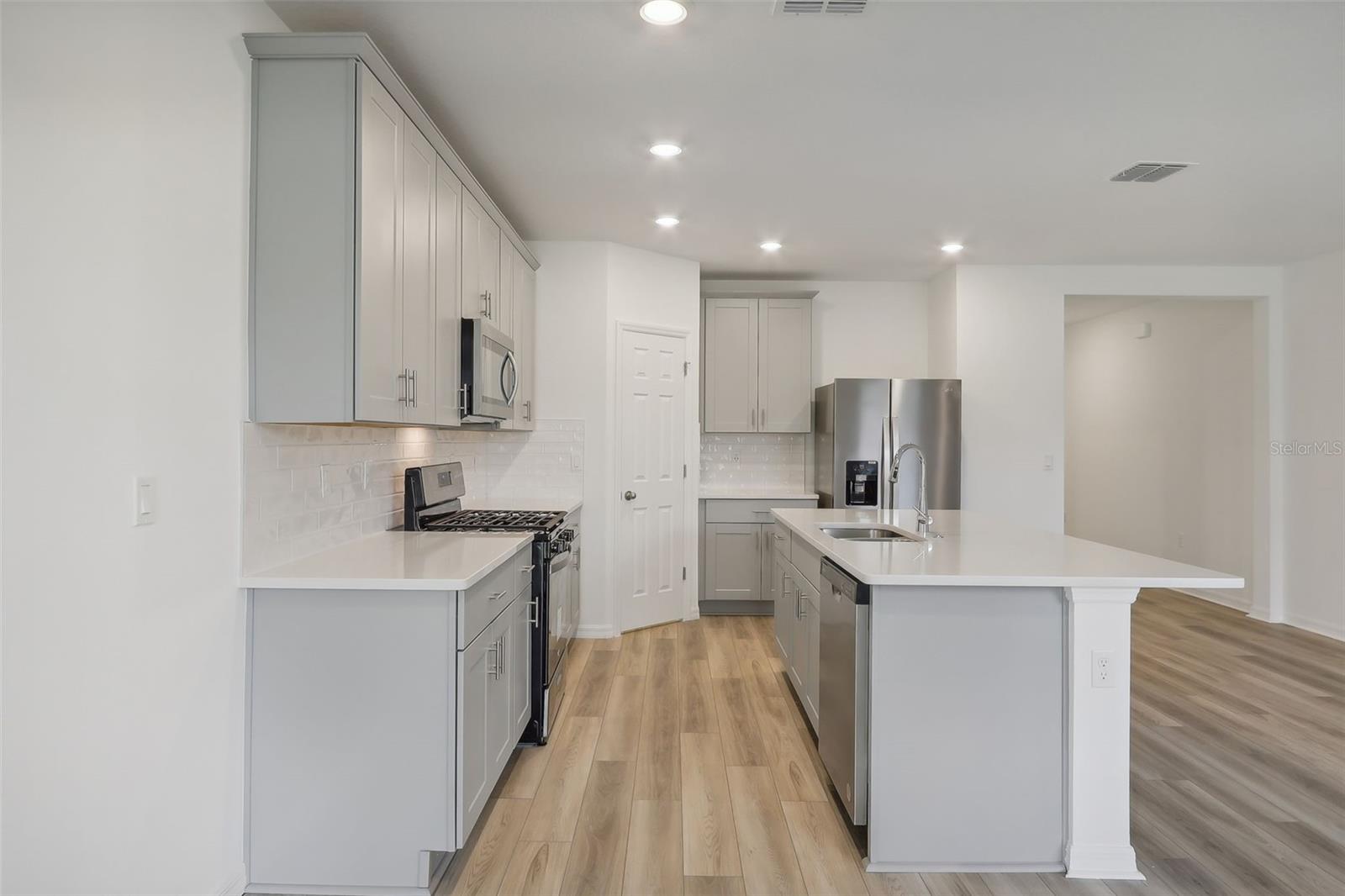 4751 JASMINE CIR, LEESBURG, FL, 34748