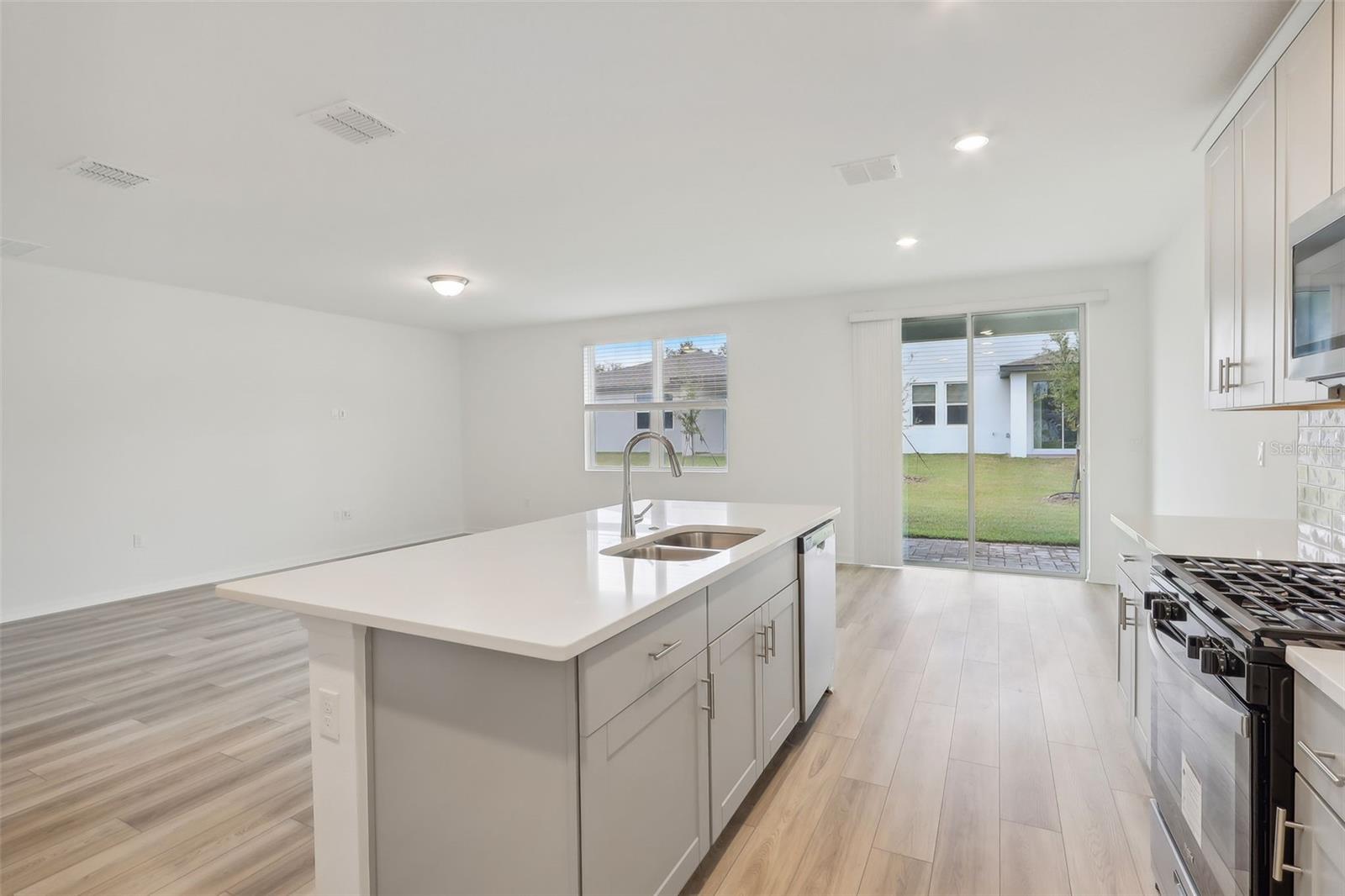4751 JASMINE CIR, LEESBURG, FL, 34748