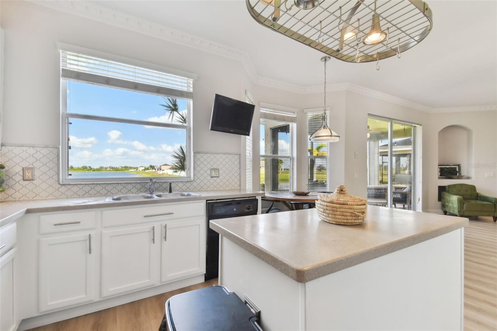 632 TANANA FALL DR, RUSKIN, FL, 33570