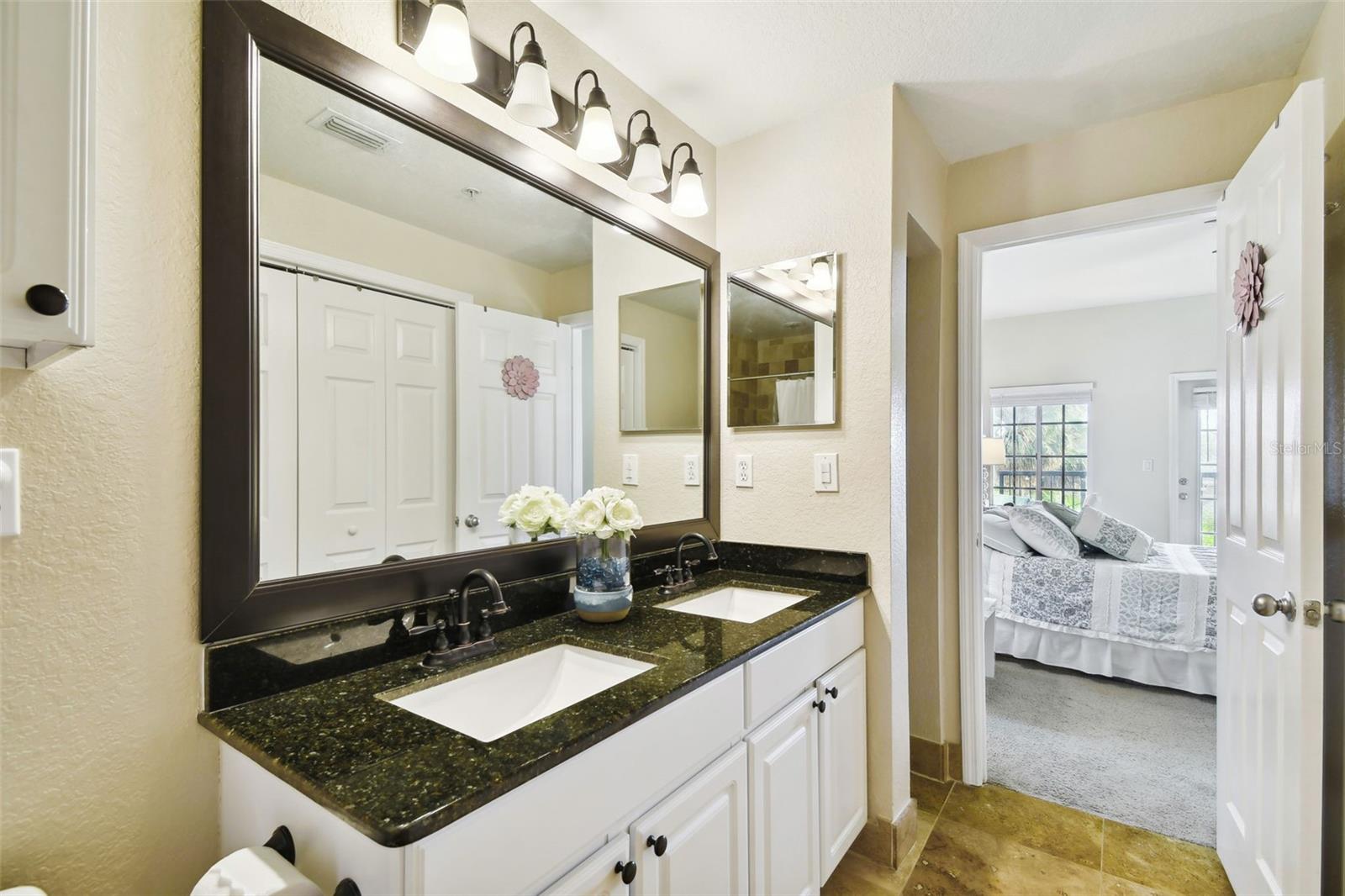 5228 HAMPTON BEACH PL #140, TAMPA, FL, 33609