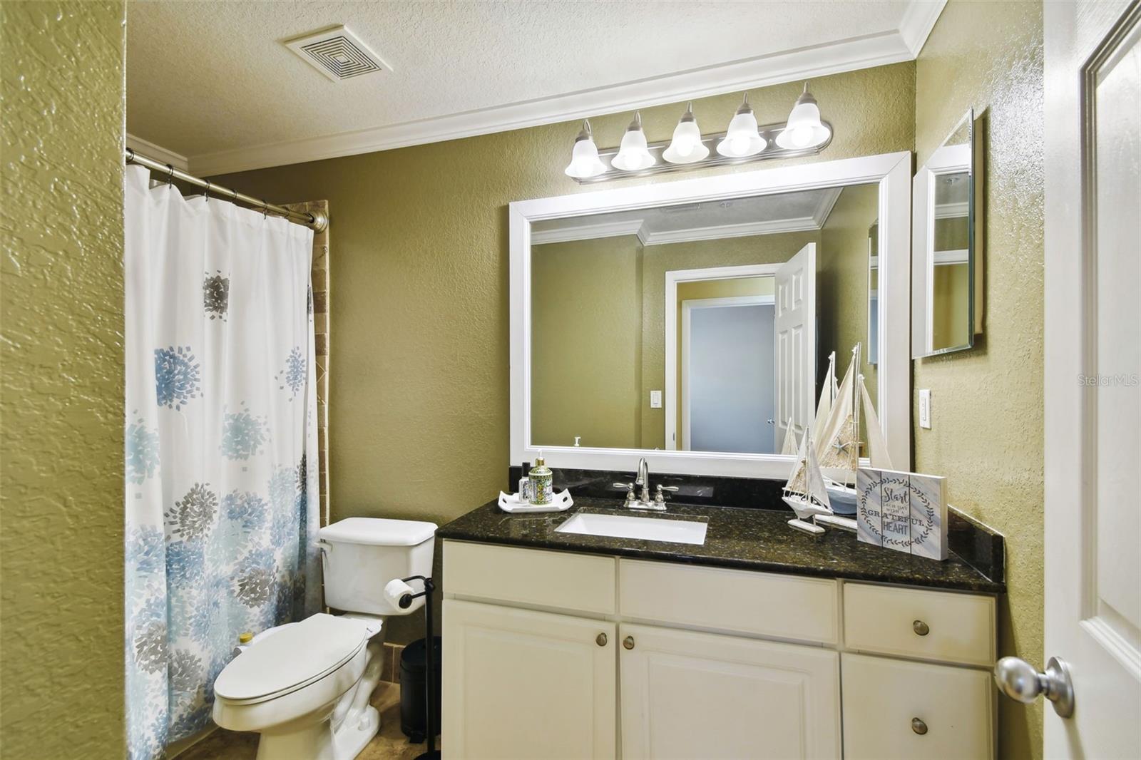 5228 HAMPTON BEACH PL #140, TAMPA, FL, 33609