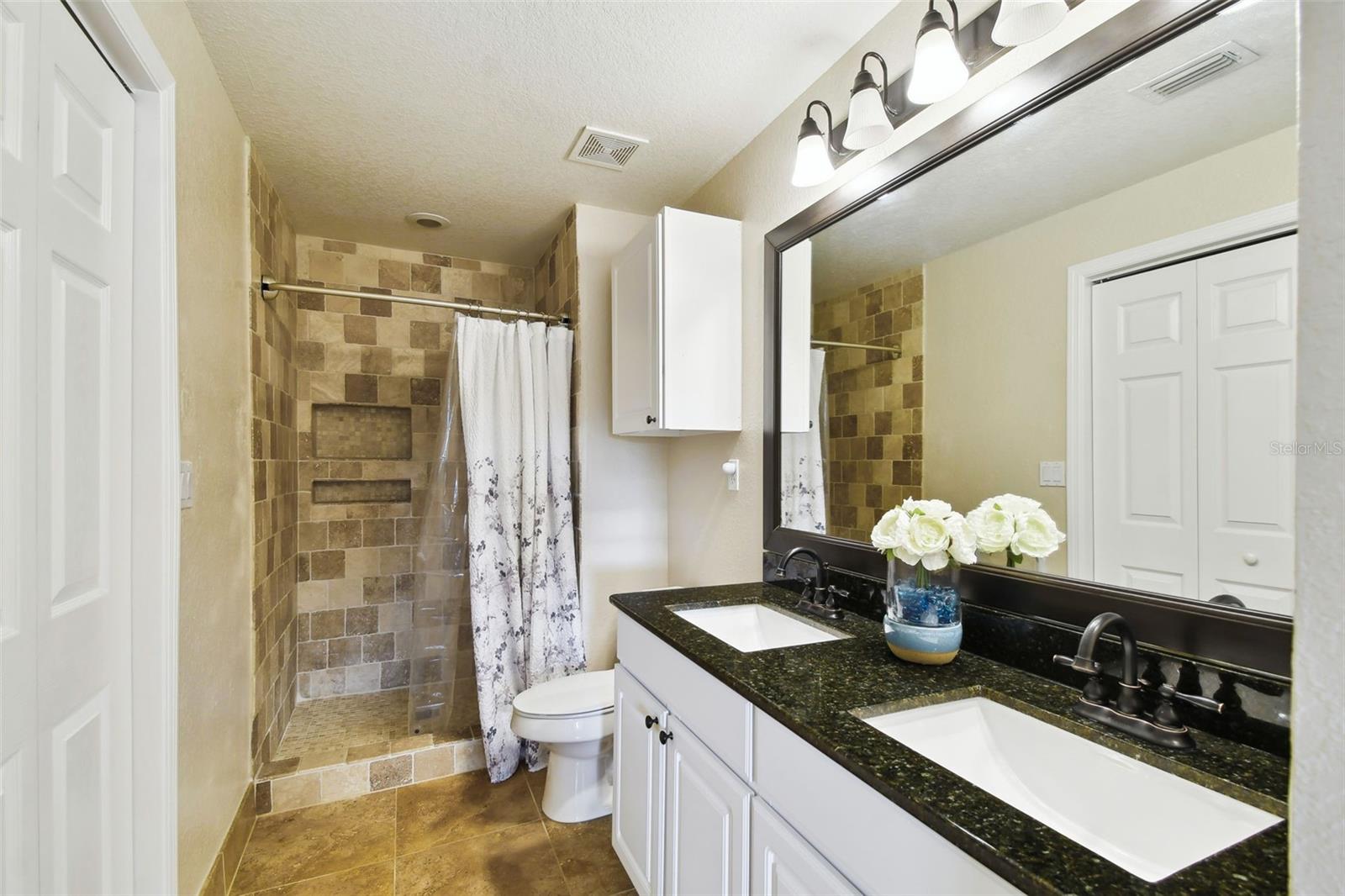 5228 HAMPTON BEACH PL #140, TAMPA, FL, 33609