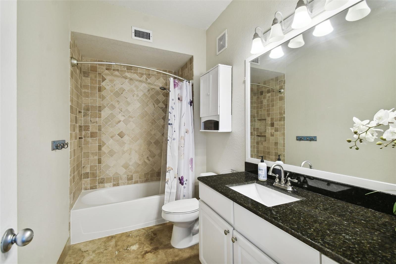 5228 HAMPTON BEACH PL #140, TAMPA, FL, 33609