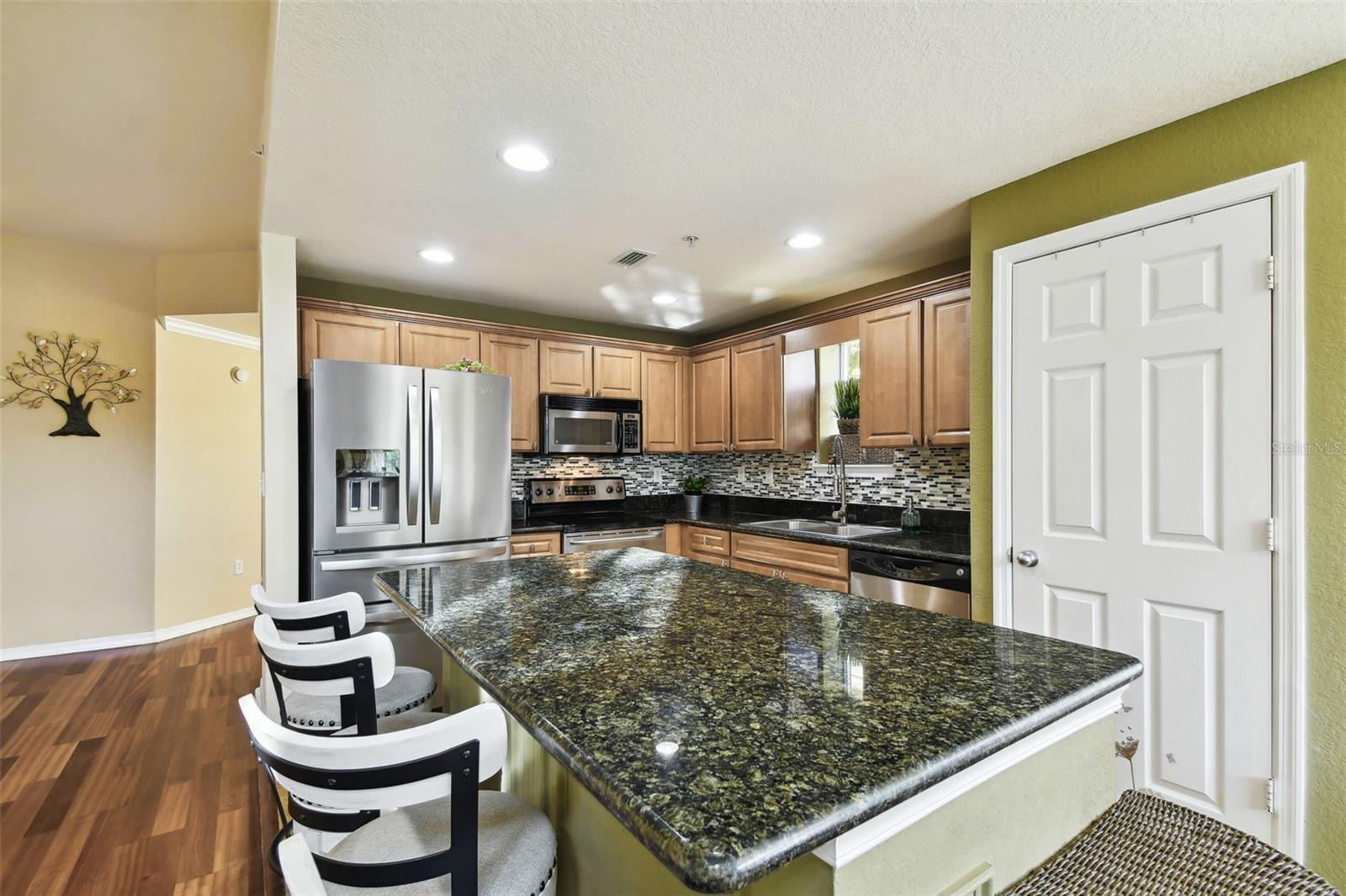5228 HAMPTON BEACH PL #140, TAMPA, FL, 33609