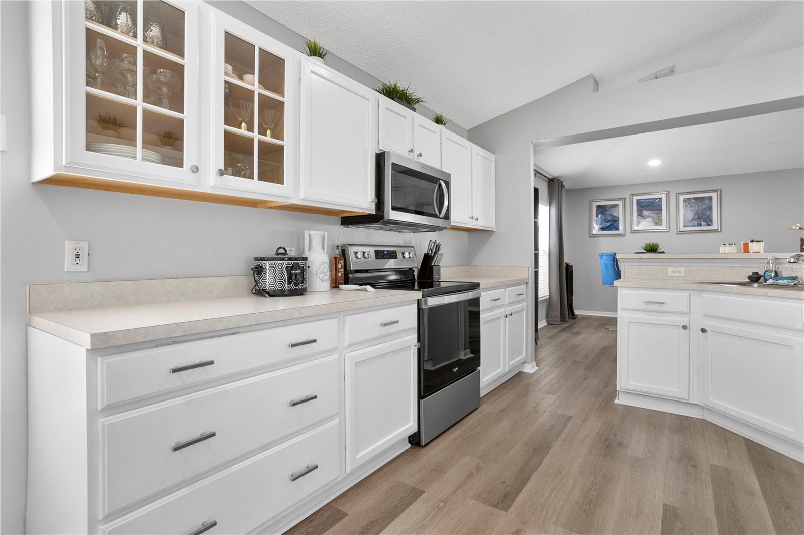 110 MONTEREY OAKS DR, SANFORD, FL, 32771