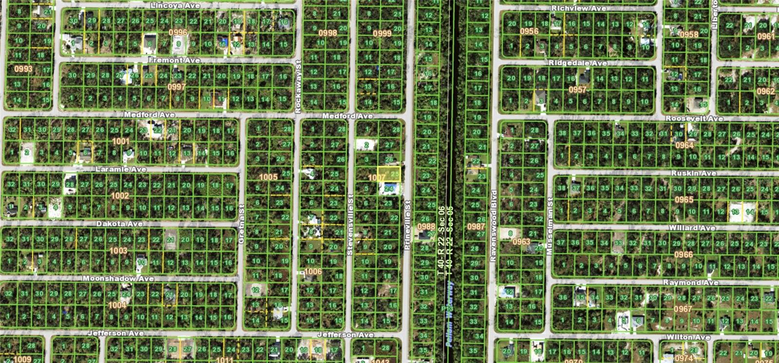 183 PRINEVILLE ST, PORT CHARLOTTE, FL, 33954