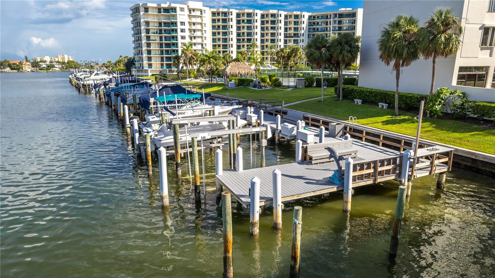 660 ISLAND WAY #908, CLEARWATER BEACH, FL, 33767