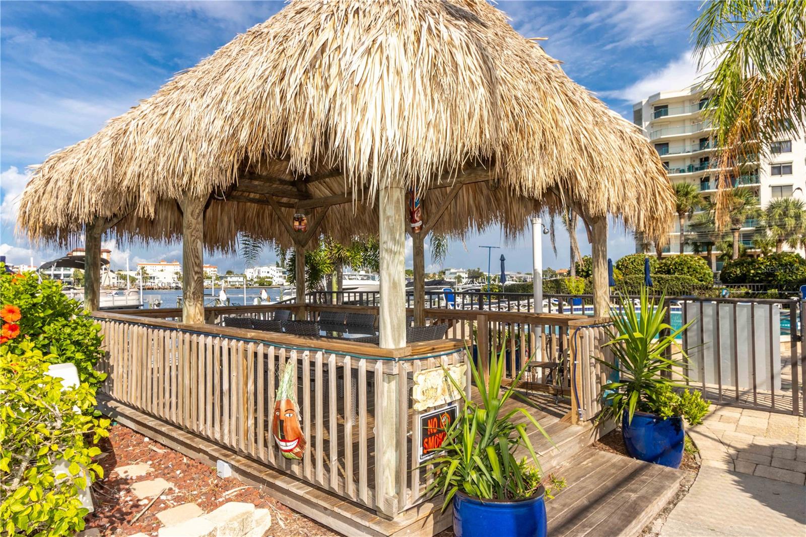 660 ISLAND WAY #908, CLEARWATER BEACH, FL, 33767