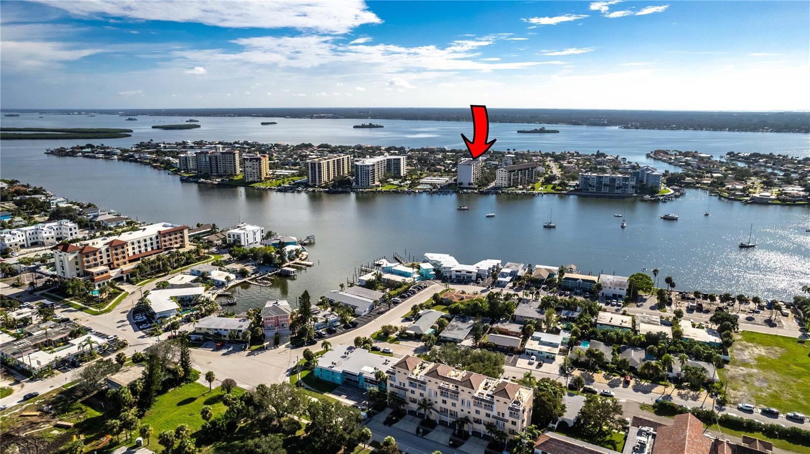 660 ISLAND WAY #908, CLEARWATER BEACH, FL, 33767