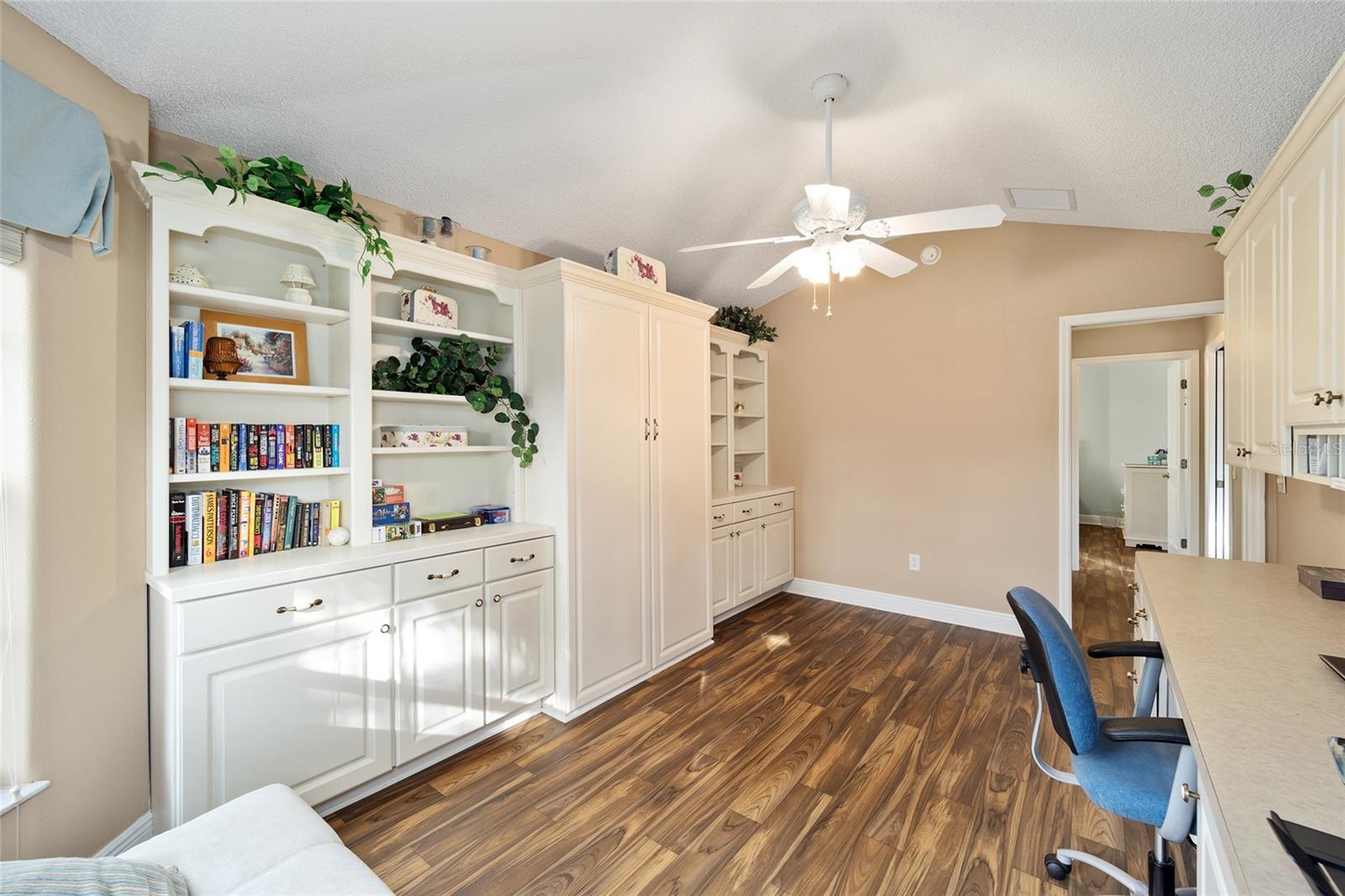 877 WINIFRED WAY, THE VILLAGES, FL, 32162