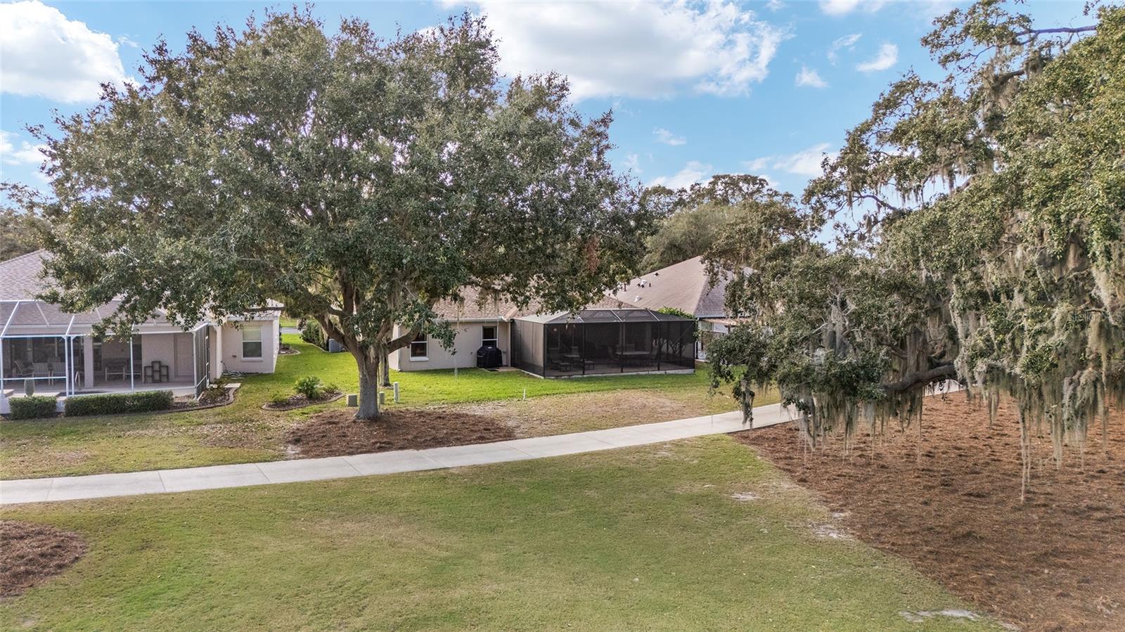 877 WINIFRED WAY, THE VILLAGES, FL, 32162