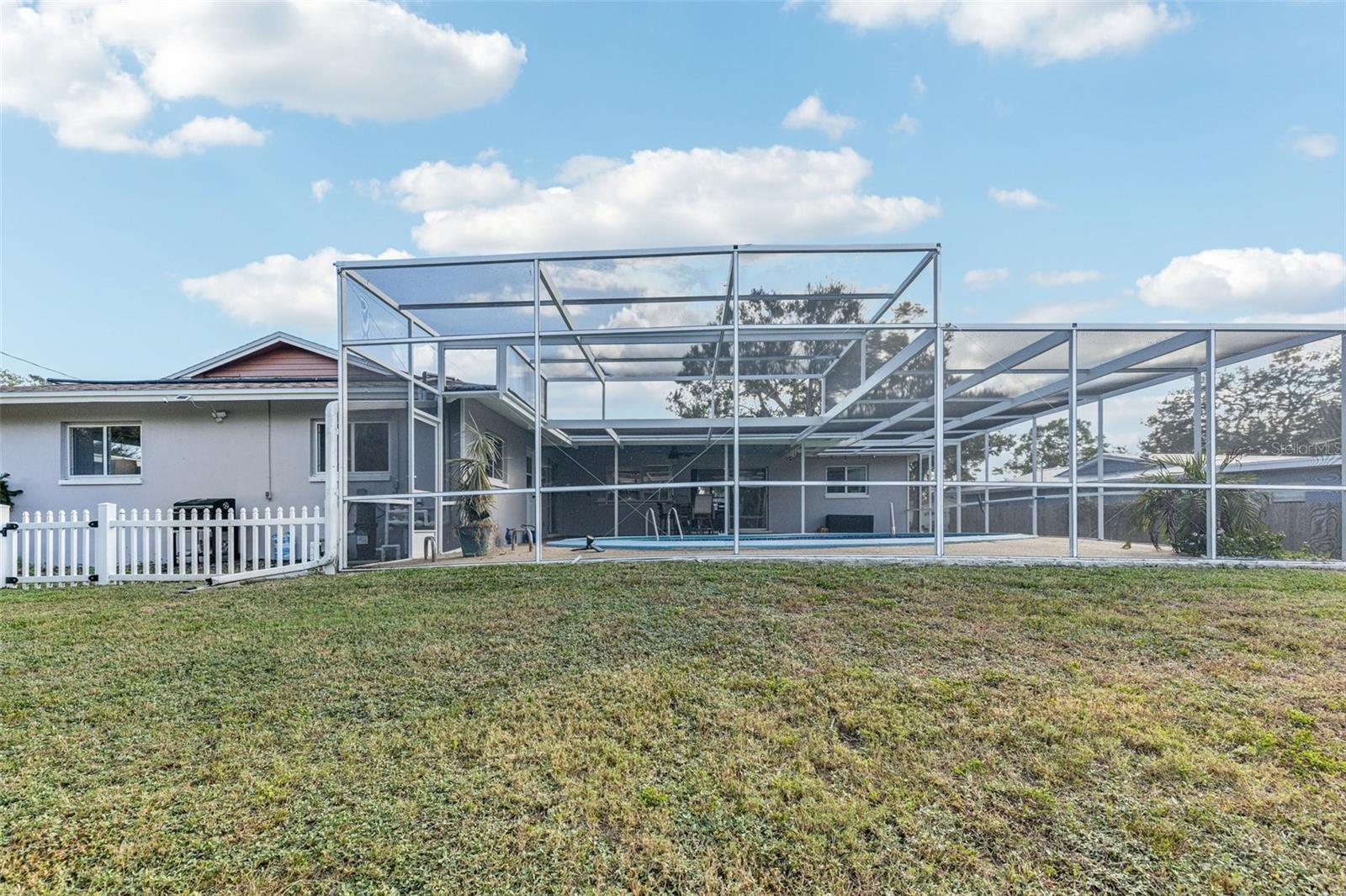 2233 6TH AVE SW, LARGO, FL, 33770