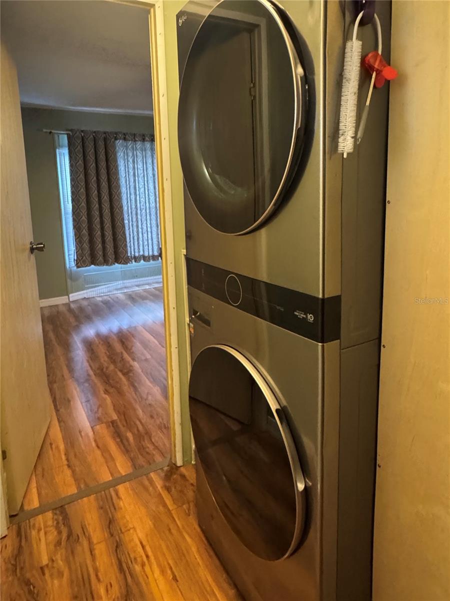 TB8321252 Property Photo