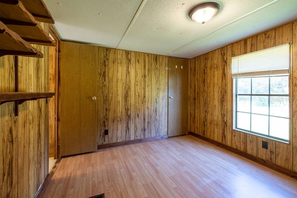 15518 LAKE APOPKA RD, CLERMONT, FL, 34715