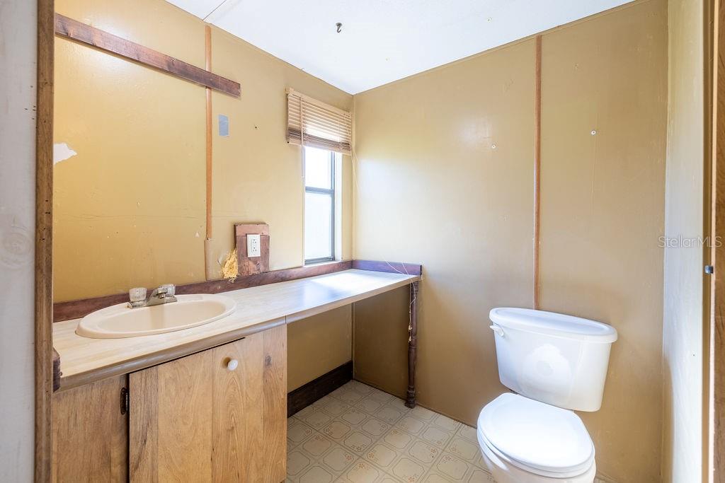 15518 LAKE APOPKA RD, CLERMONT, FL, 34715