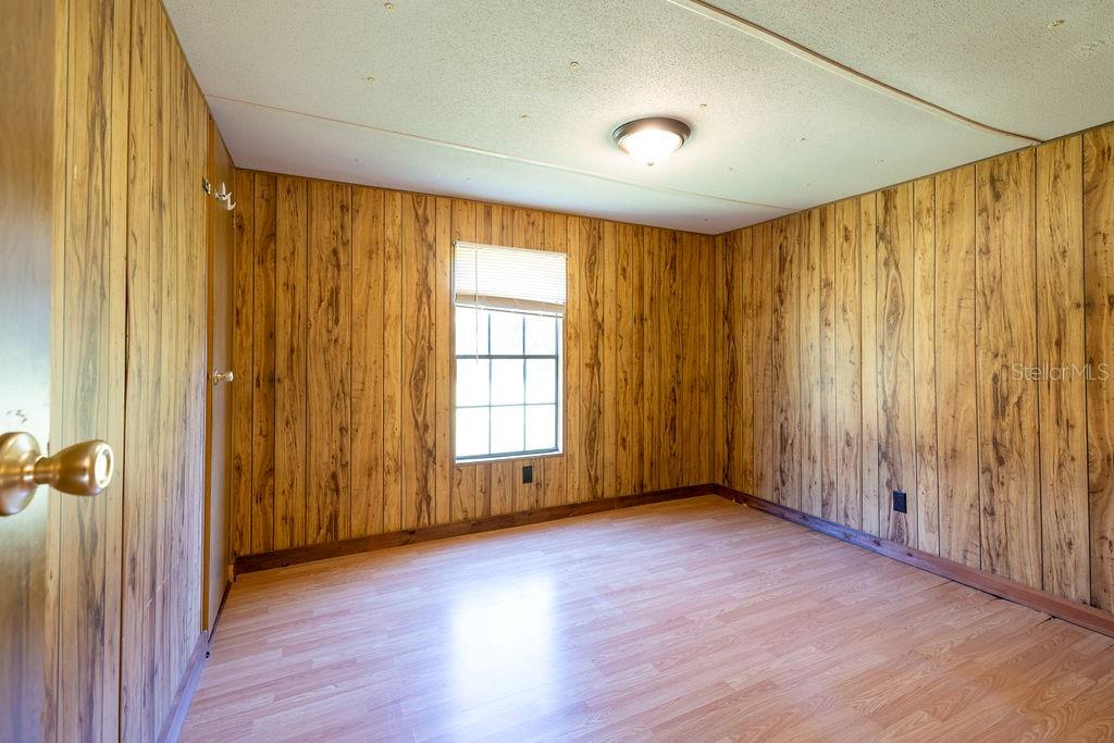 15518 LAKE APOPKA RD, CLERMONT, FL, 34715