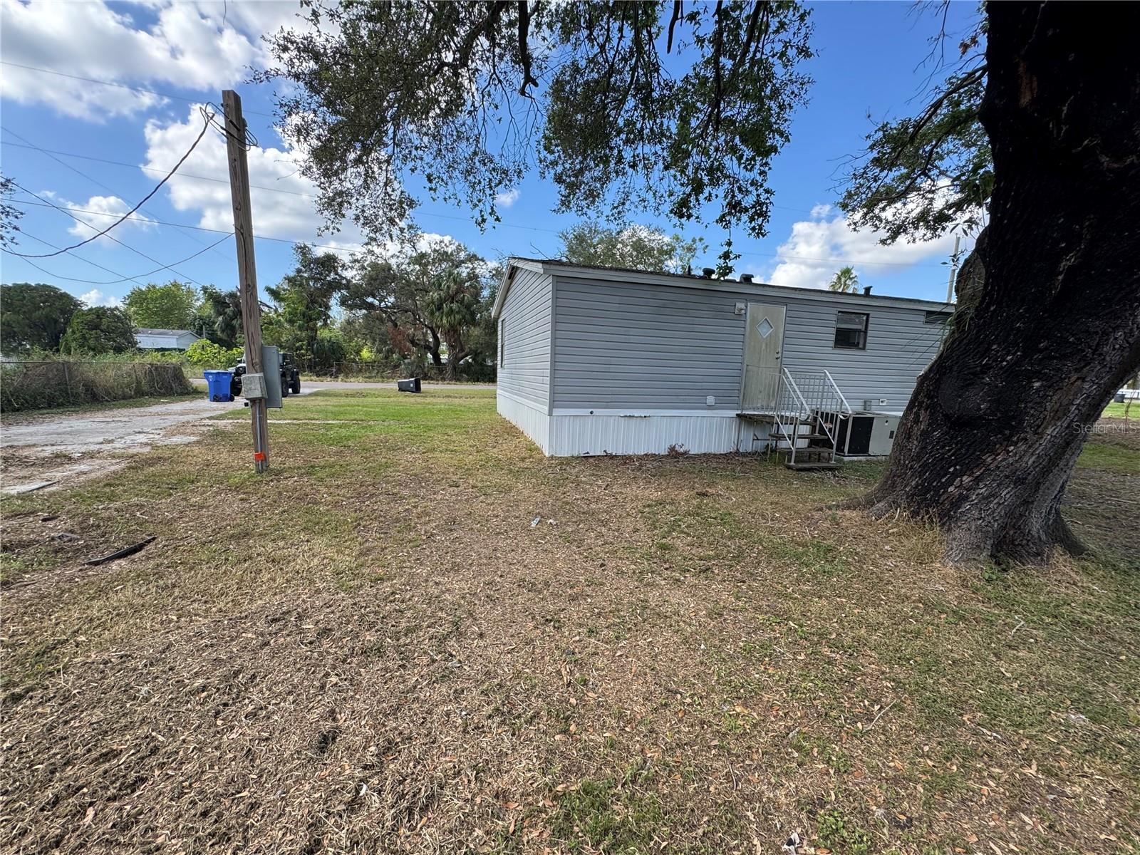 5006 PALM DR, TAMPA, FL, 33619