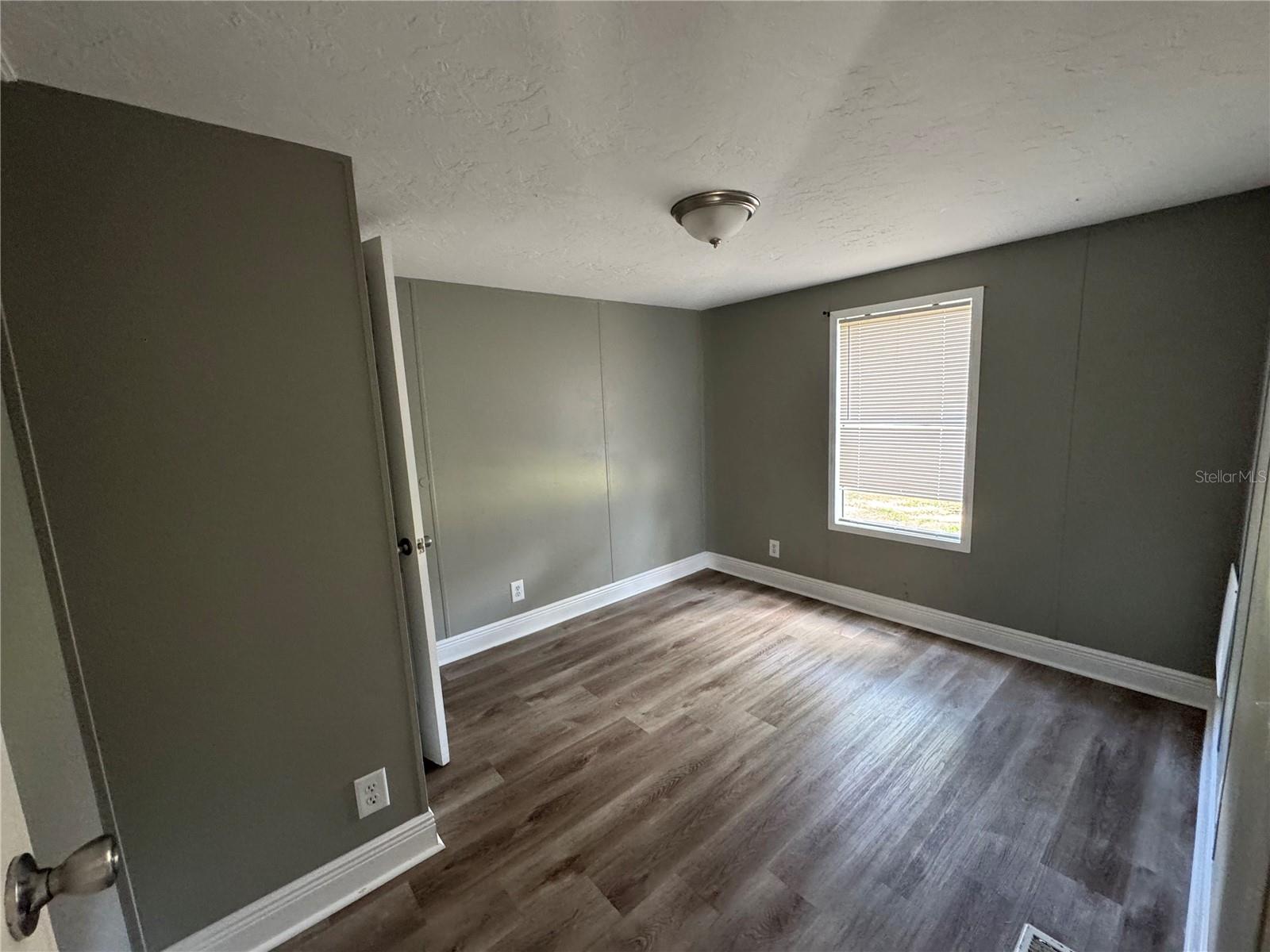 5006 PALM DR, TAMPA, FL, 33619