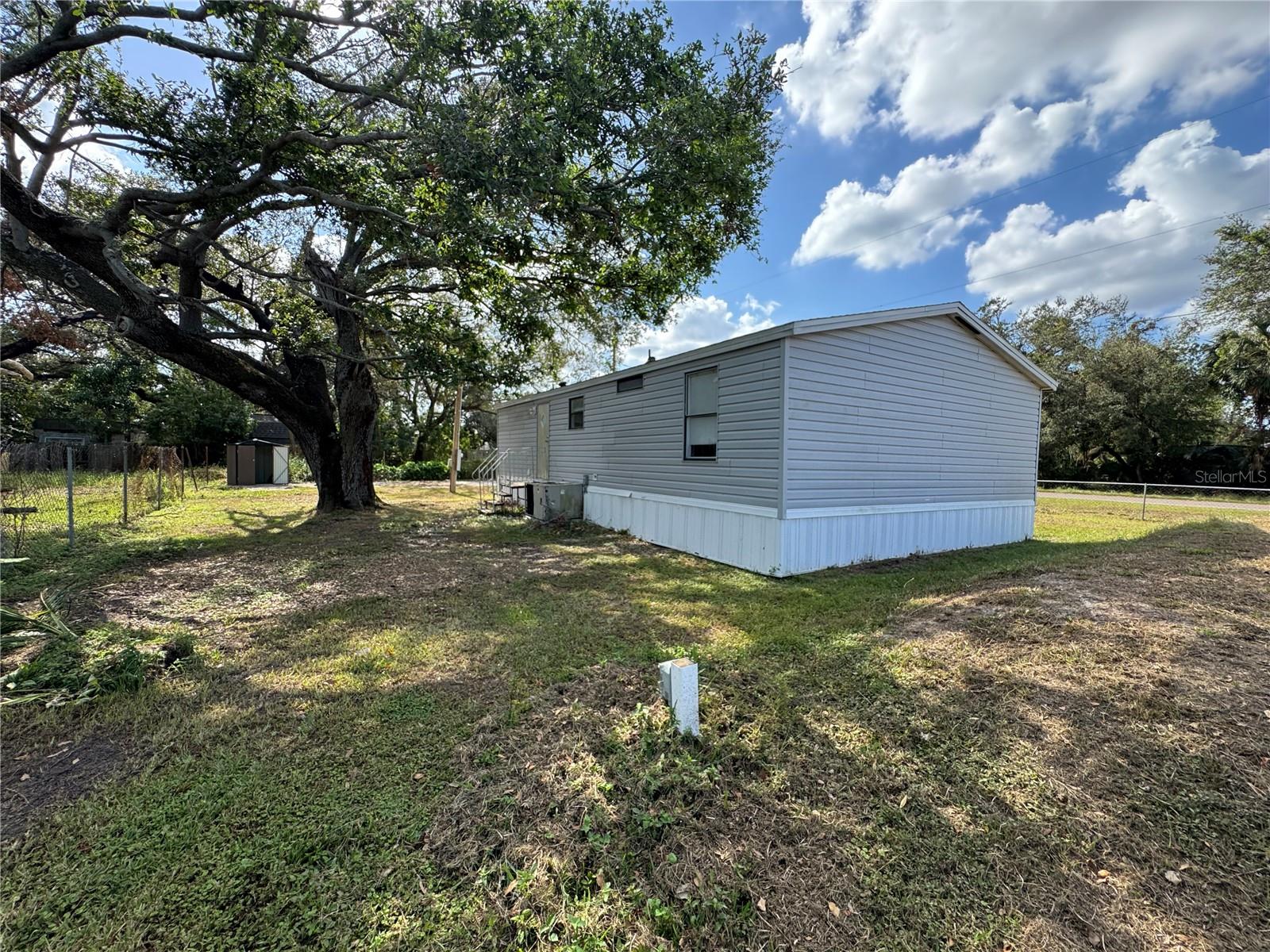 5006 PALM DR, TAMPA, FL, 33619