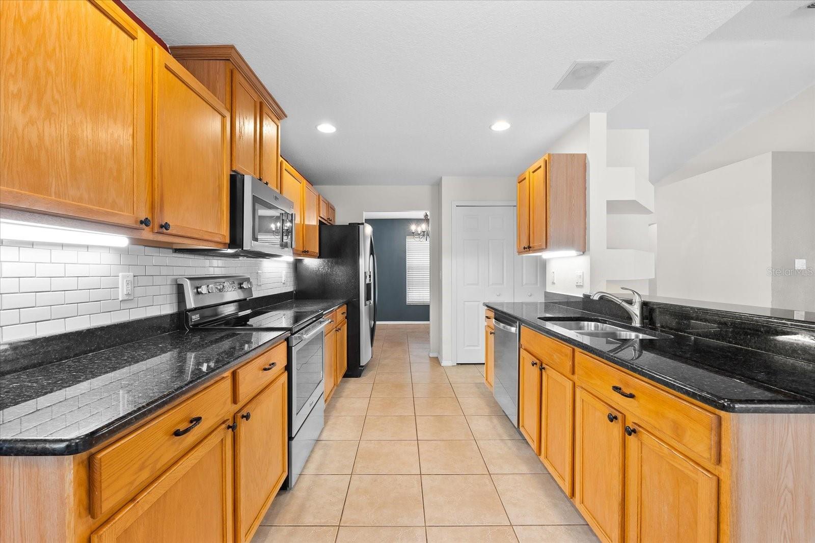 11010 4TH AVE E, BRADENTON, FL, 34212