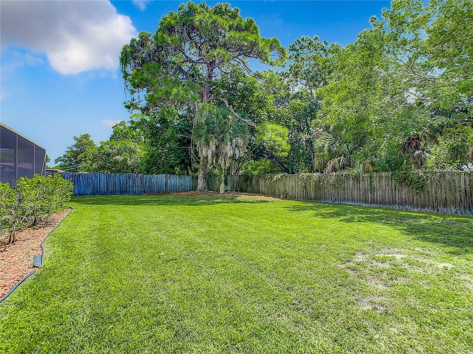 2512 REGATTA DR, SARASOTA, FL, 34231