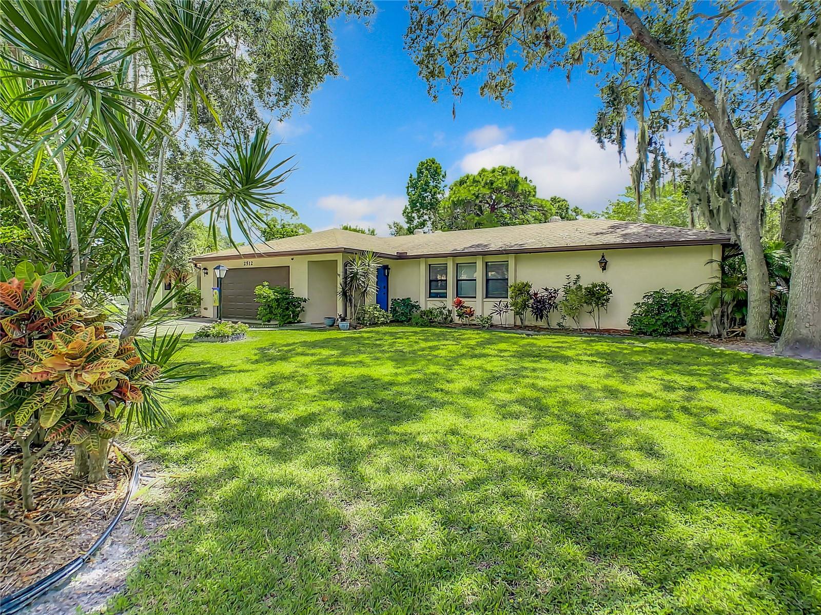 2512 REGATTA DR, SARASOTA, FL, 34231