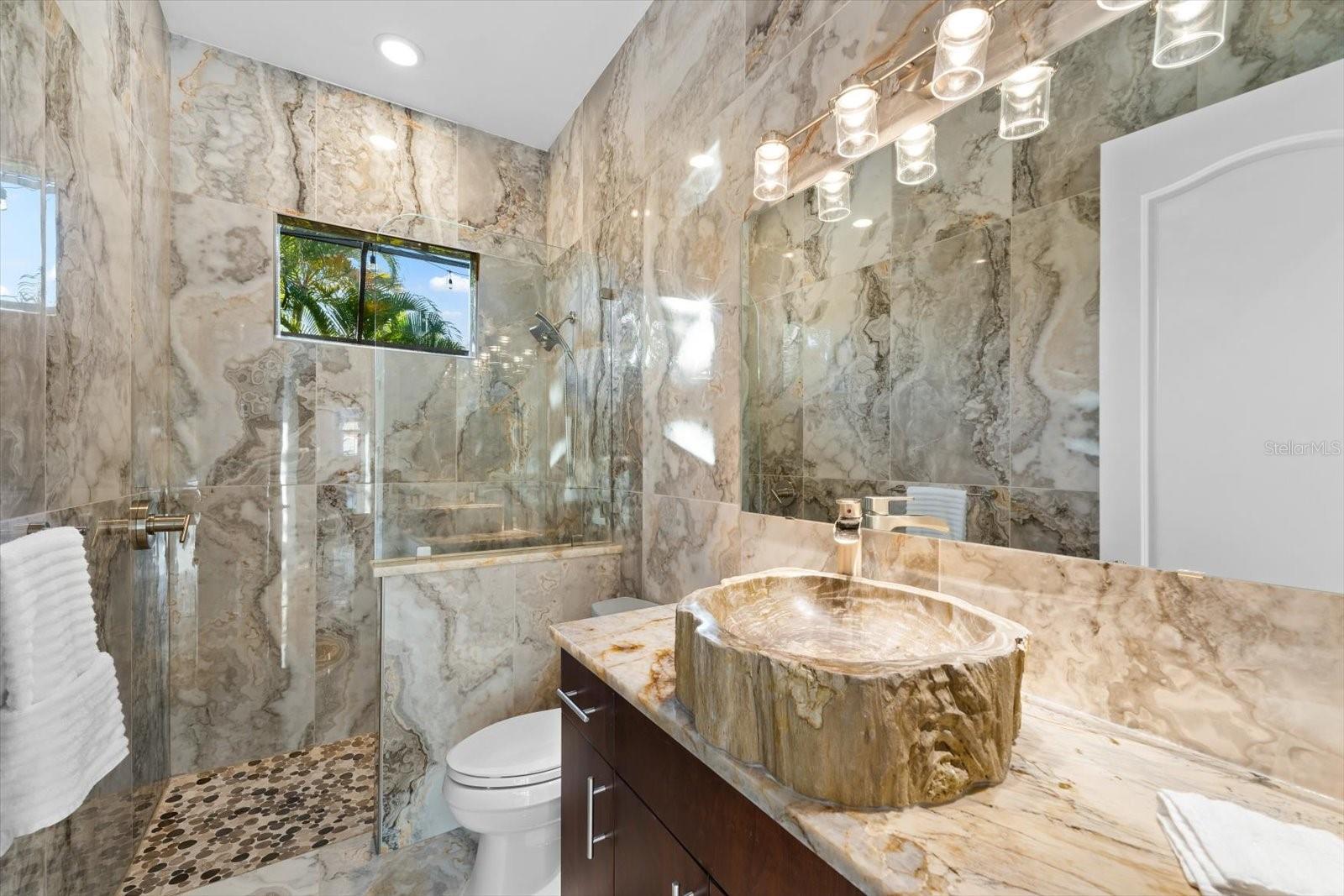 536 MAST DR, BRADENTON, FL, 34208