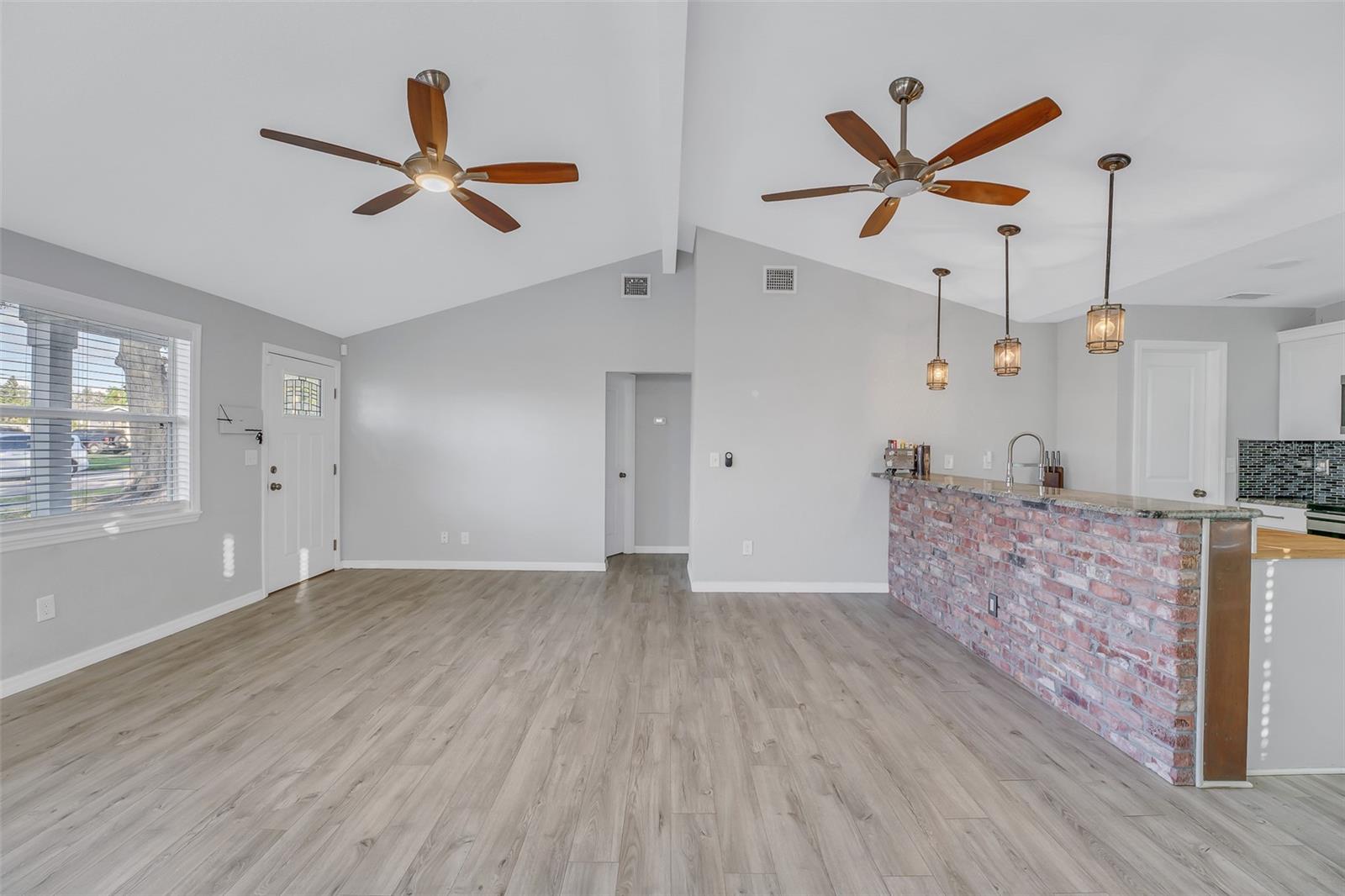 5112 4TH AVE N, ST PETERSBURG, FL, 33710