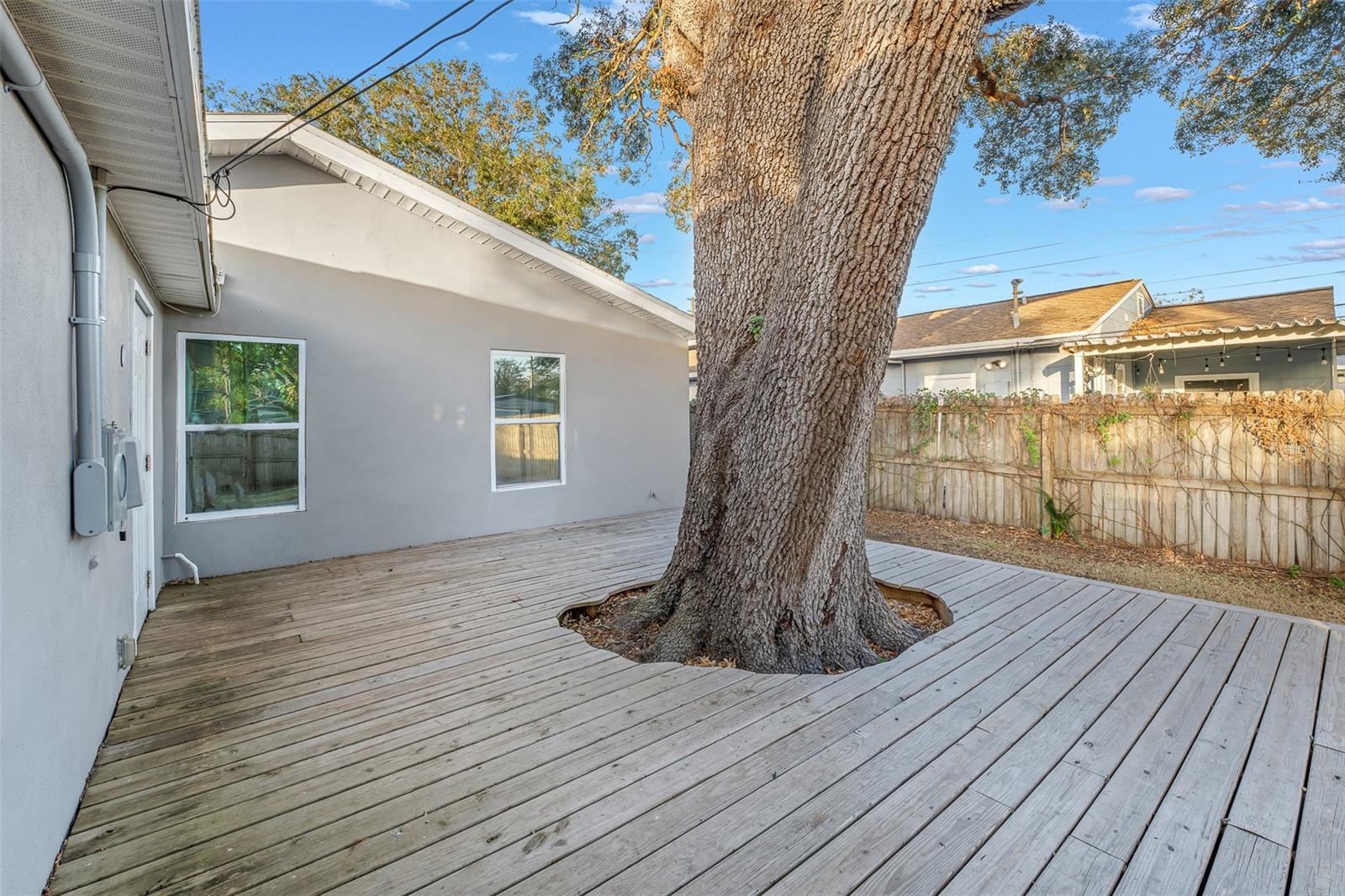 5112 4TH AVE N, ST PETERSBURG, FL, 33710