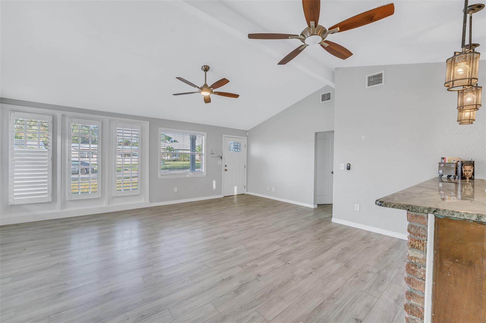 5112 4TH AVE N, ST PETERSBURG, FL, 33710