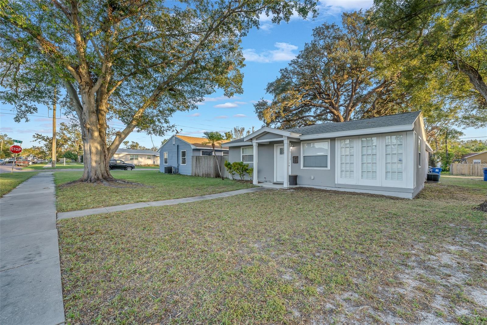 5112 4TH AVE N, ST PETERSBURG, FL, 33710