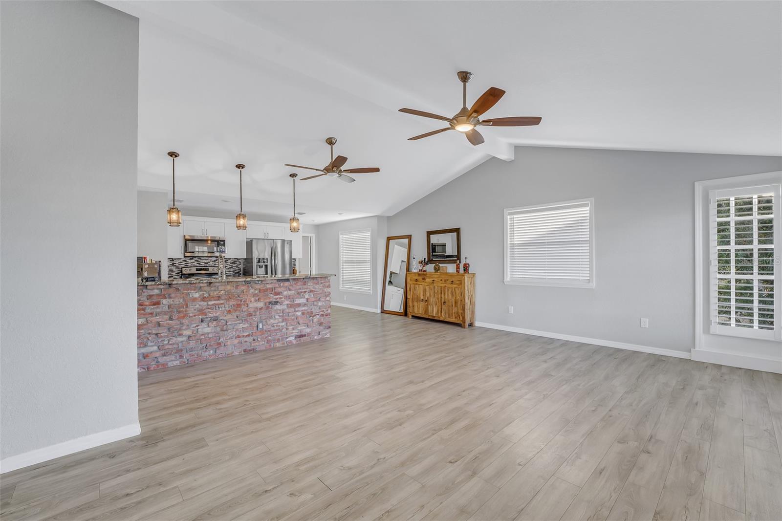 5112 4TH AVE N, ST PETERSBURG, FL, 33710