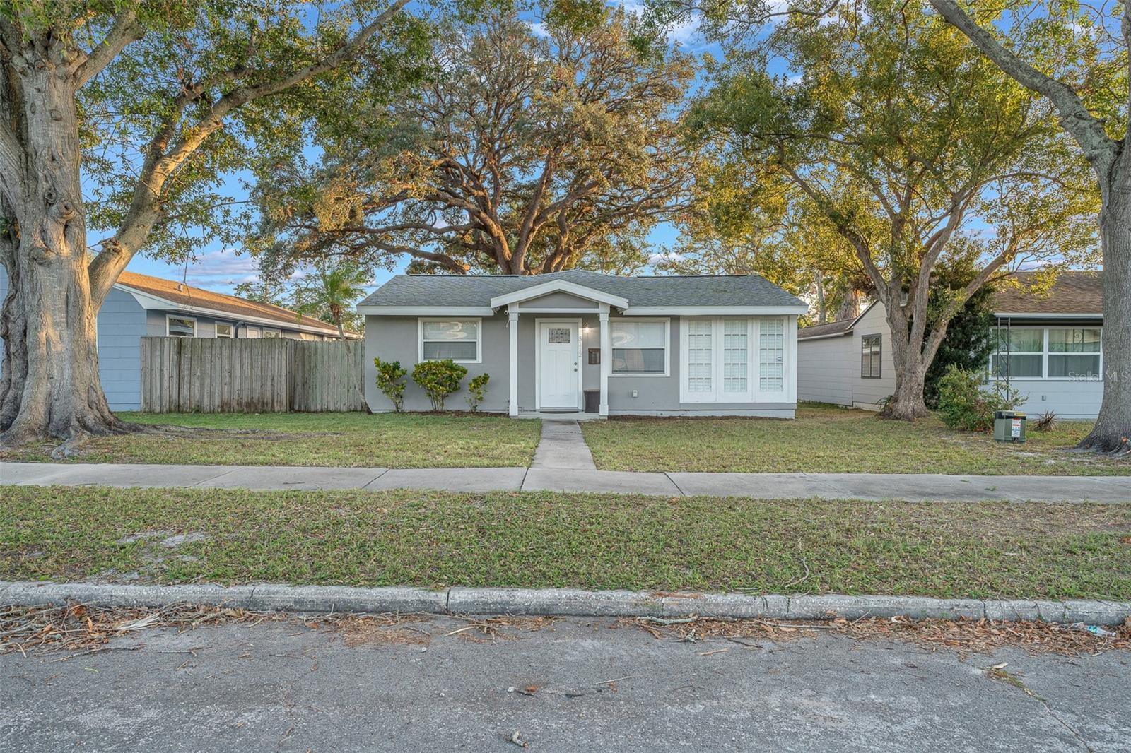 5112 4TH AVE N, ST PETERSBURG, FL, 33710