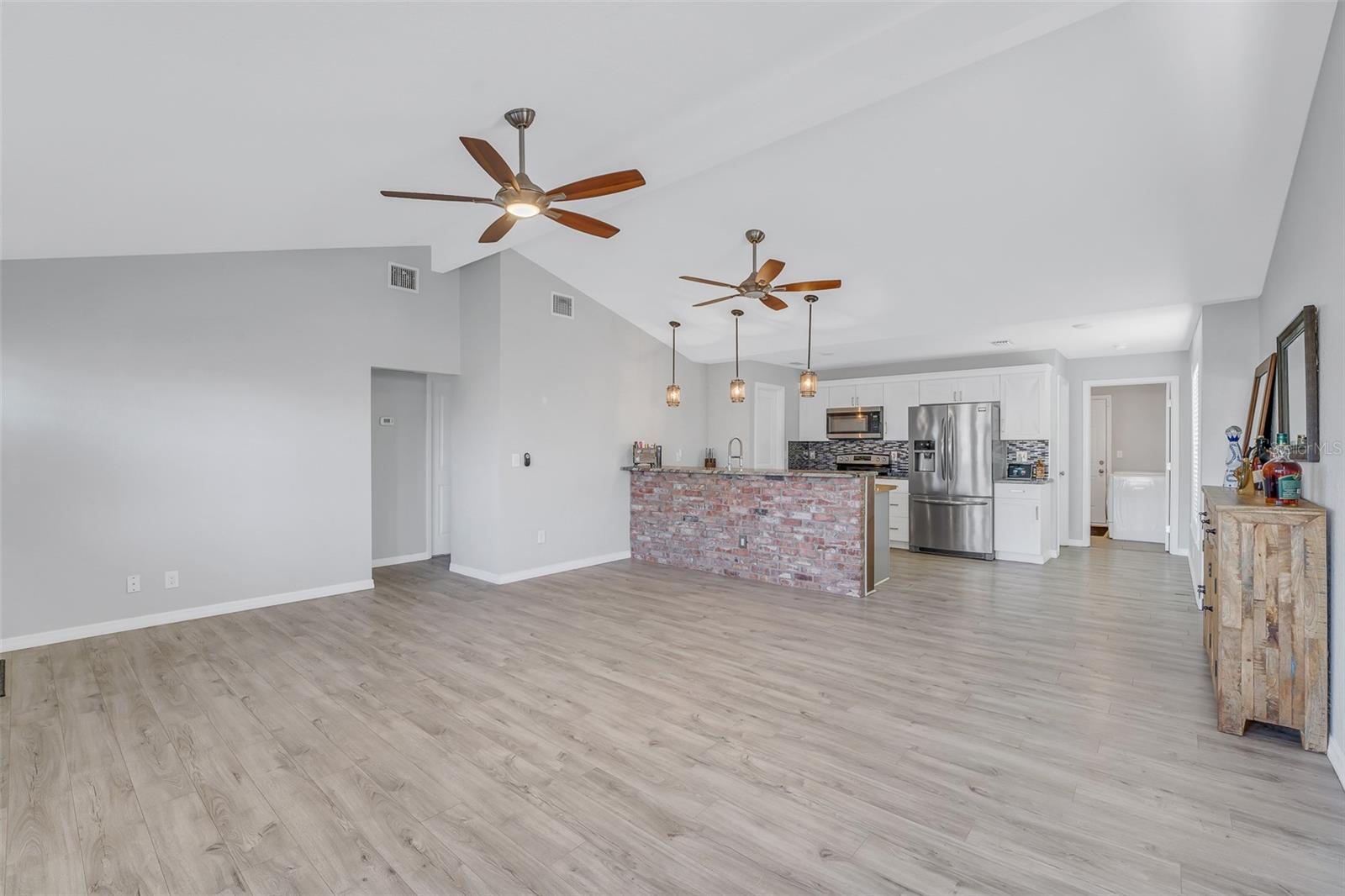 5112 4TH AVE N, ST PETERSBURG, FL, 33710