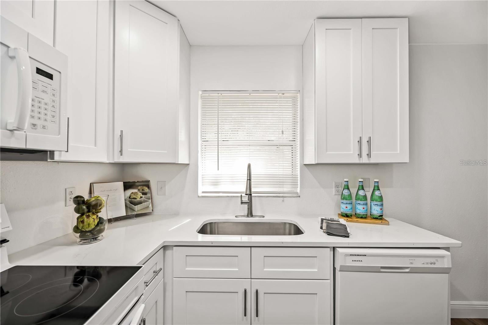709 N JEFFERSON AVE #709, SARASOTA, FL, 34237