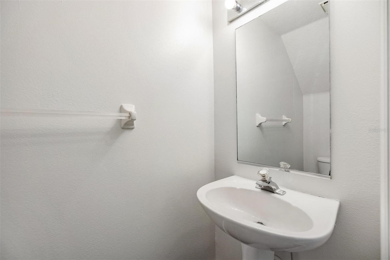 2248 LAKE WOODBERRY CIR, BRANDON, FL, 33510