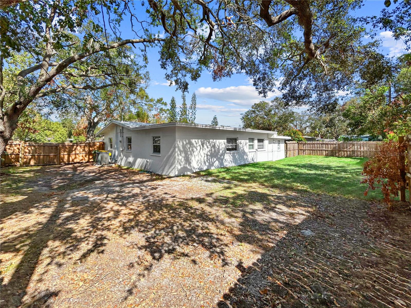 3834 DAVIS BLVD, SARASOTA, FL, 34232